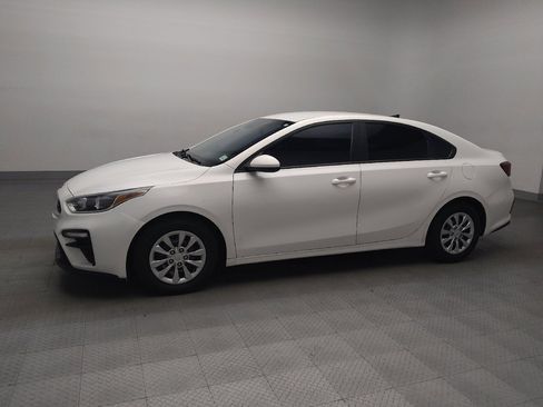Used 2021 Kia Forte Sedan image 2