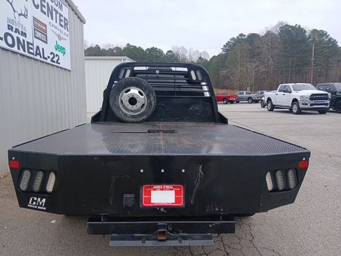 Used 2022 Ford F350 XL w/ Power Equipment Group image 5