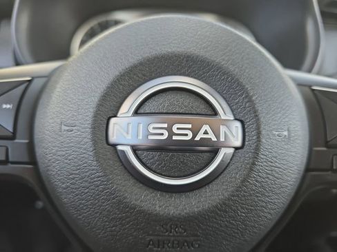 Used 2024 Nissan Kicks S FWD image 5