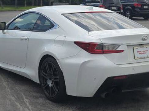 Used 2017 Lexus RC F w/ Premium Package RWD image 4