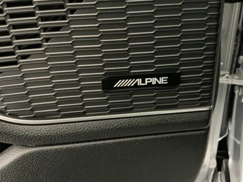 Used 2024 Jeep Grand Cherokee Limited 4xe w/ Luxury Tech Group II image 32