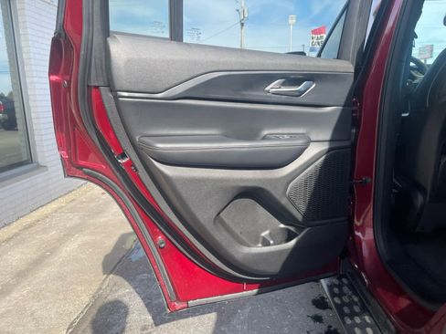 Used 2024 Jeep Grand Cherokee Altitude image 17