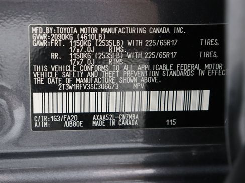 Certified 2025 Toyota RAV4 XLE FWD image 41