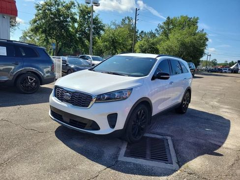 Used 2020 Kia Sorento S FWD image 4