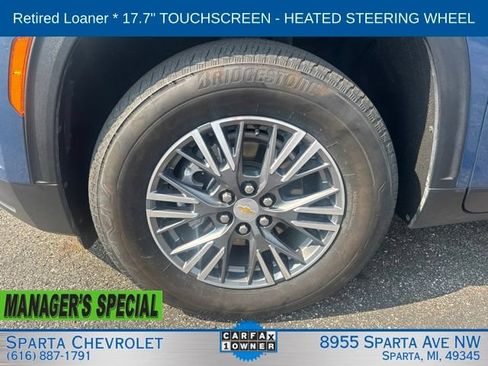 Used 2025 Chevrolet Traverse LT AWD/4WD image 9