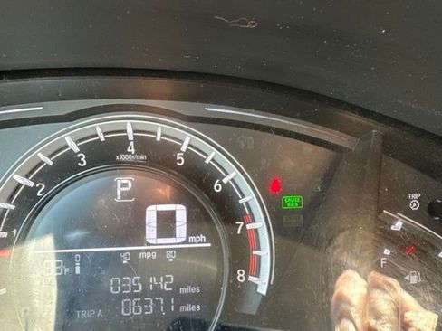 Used 2019 Honda CR-V LX image 7
