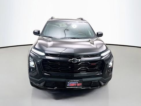 New 2026 Chevrolet Equinox RS w/ Convenience Package III FWD image 2