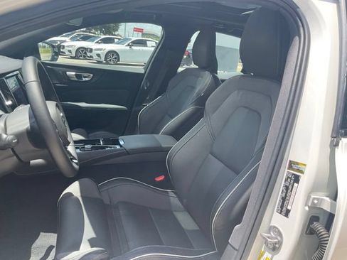 Certified 2023 Volvo S60 T8 Ultimate w/ Climate Package AWD/4WD image 13