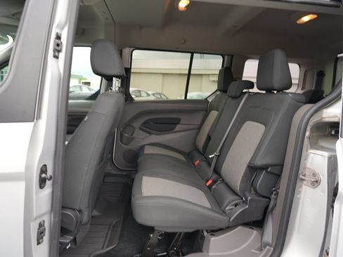 Used 2021 Ford Transit Connect XL FWD image 19