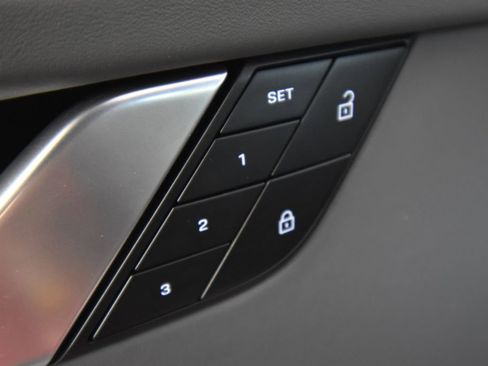 Used 2022 Porsche 911 Turbo S image 25