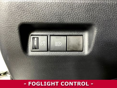 Used 2023 Toyota RAV4 LE AWD/4WD image 36