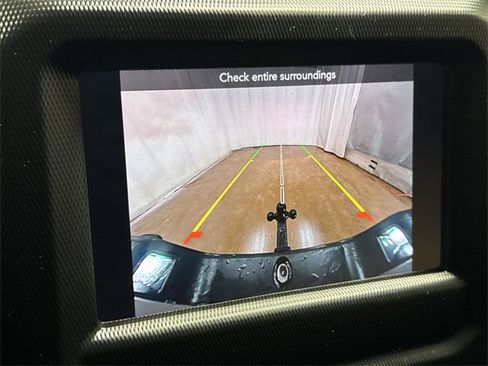 Used 2021 Jeep Gladiator Sport image 17