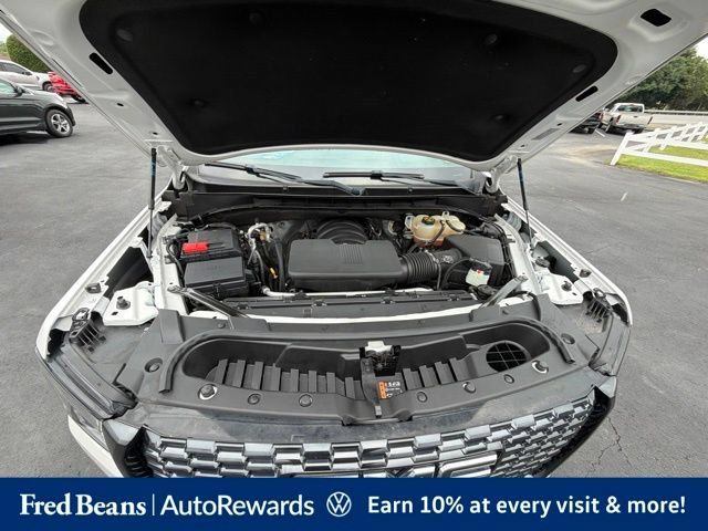 Used 2023 GMC Yukon XL Denali Ultimate AWD/4WD image 31