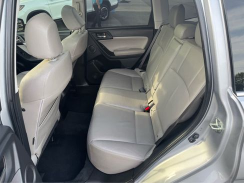 Used 2014 Subaru Forester 2.5i Touring image 16