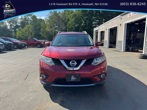 Used 2015 Nissan Rogue SL w/ SL Premium Package image 2