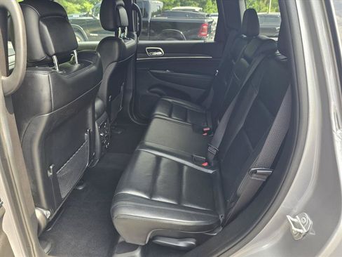Used 2020 Jeep Grand Cherokee Limited AWD/4WD image 10
