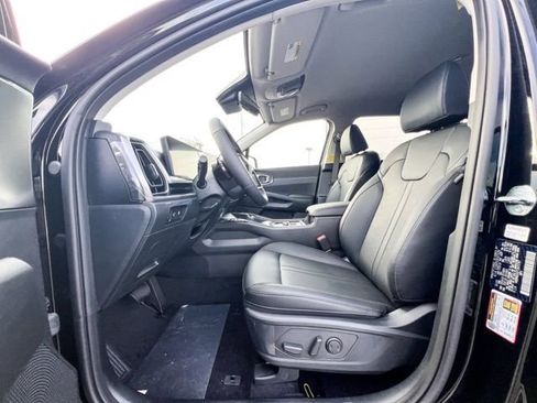 New 2026 Kia Sorento EX AWD/4WD image 17