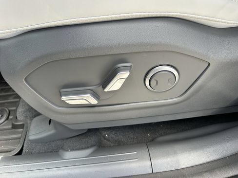 New 2026 Hyundai Santa Fe SEL FWD image 25