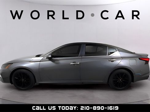 Used 2025 Nissan Altima 2.5 SV w/ SV Special Edition Package image 4