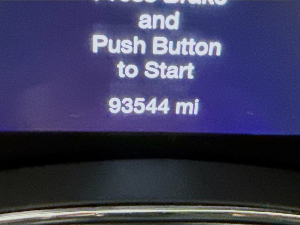 Used 2021 Jeep Grand Cherokee Laredo AWD/4WD image 5