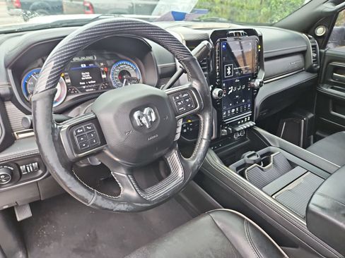 Used 2019 RAM 2500 Limited AWD/4WD image 13