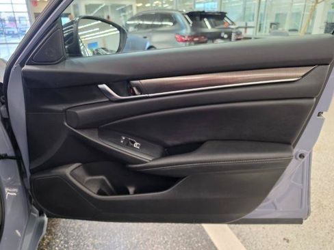 Used 2021 Honda Accord Sport image 28