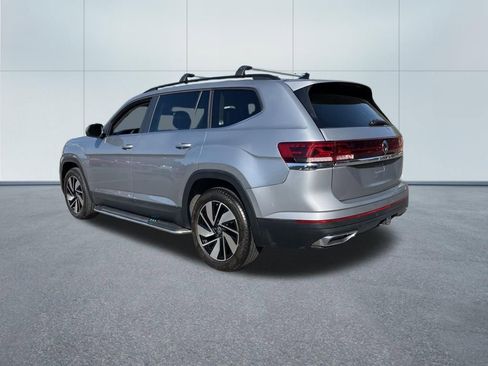 Used 2024 Volkswagen Atlas SE FWD image 7