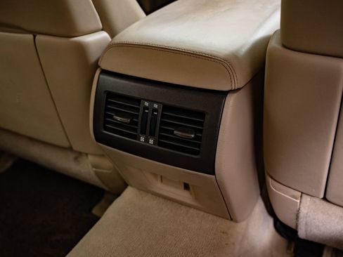 Used 2011 Lexus LS 460 AWD w/ Luxury Value Edition image 36