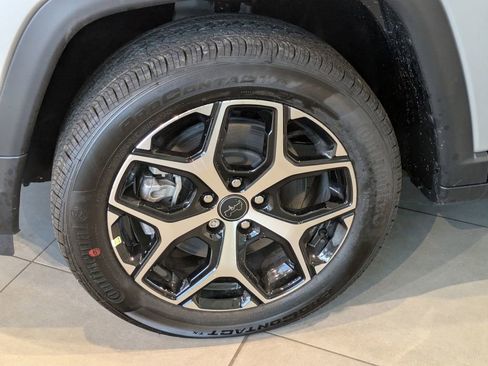 New 2026 Jeep Compass Limited image 5