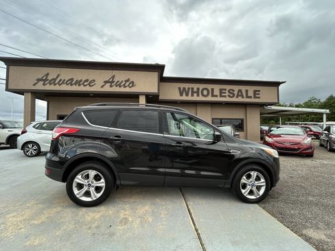Used 2013 Ford Escape SE image 1