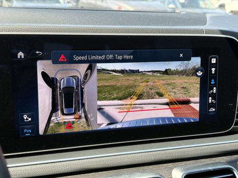 Used 2024 Mercedes-Benz GLE 350 4MATIC image 24