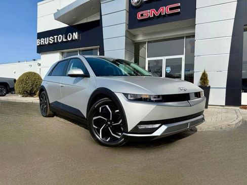 Used 2024 Hyundai Ioniq 5 SEL image 3