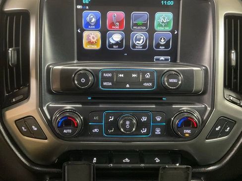 Used 2018 Chevrolet Silverado 1500 LT w/ Texas Edition image 16