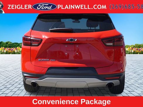 Used 2023 Chevrolet Blazer LT w/ Convenience Package AWD/4WD image 4