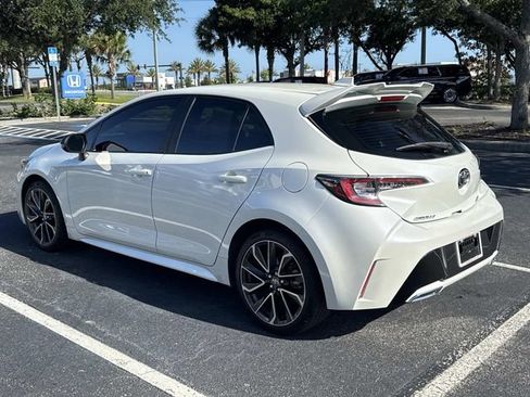 Used 2020 Toyota Corolla SE FWD image 6