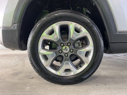 Used 2018 Jeep Compass Limited w/ Trailer Tow Group image 10