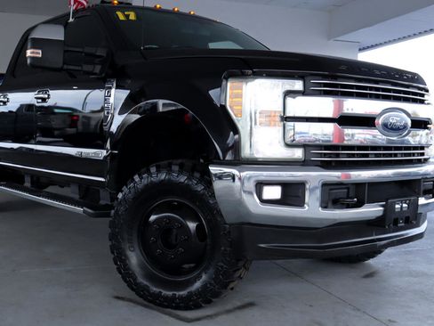Used 2017 Ford F350 Lariat w/ Chrome Package image 2