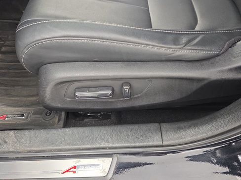 Used 2023 Acura Integra A-Spec image 17