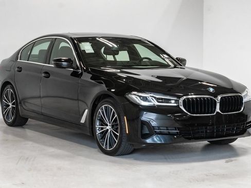 Used 2023 BMW 530i xDrive w/ Premium Package AWD/4WD image 6