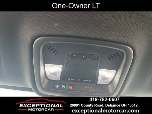 Used 2023 Chevrolet Traverse LT FWD image 42