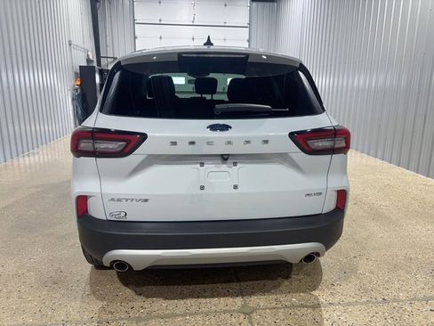 Used 2025 Ford Escape Active image 4