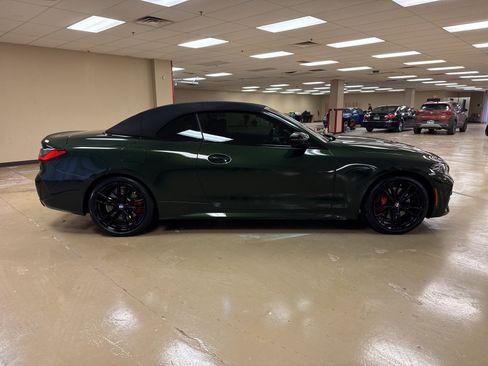 Used 2023 BMW 440i xDrive Convertible w/ Premium Package image 8