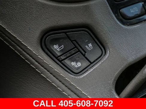 Used 2017 GMC Yukon Denali w/ Open Road Package AWD/4WD image 63