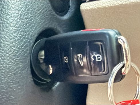 Used 2012 Volkswagen Eos Komfort image 31