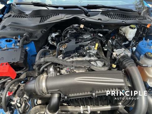 Used 2024 Ford Mustang Coupe RWD image 31