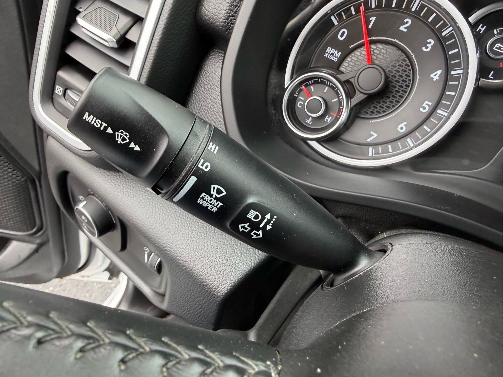 Used 2022 RAM 1500 Big Horn AWD/4WD image 29