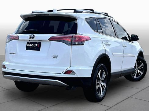 Used 2016 Toyota RAV4 XLE AWD/4WD image 13