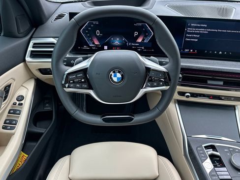 Used 2025 BMW 330i Sedan w/ Premium Package image 18
