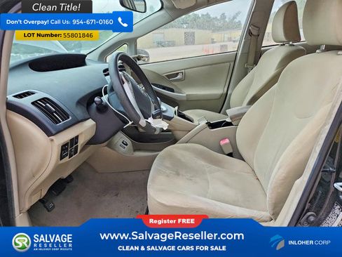 Used 2011 Toyota Prius Three w/ Solar Roof Pkg FWD image 9