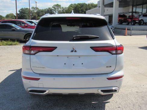 Used 2022 Mitsubishi Outlander SEL image 5